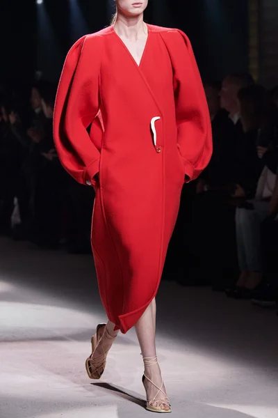 Look 7